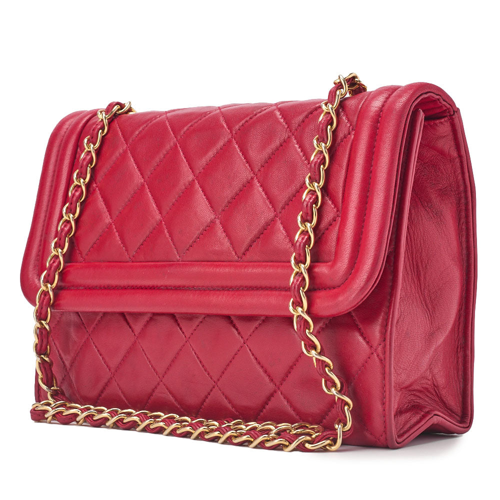 CHANEL Shoulder Bag Matelasse Fringe Chain Shoulder Lambskin Red Gold-Tone Hardware Pre-Owned - Vintage La Charme