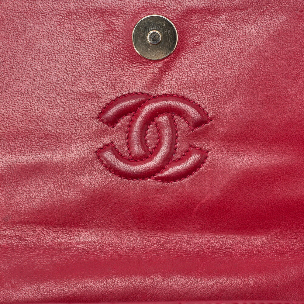 CHANEL Shoulder Bag Matelasse Fringe Chain Shoulder Lambskin Red Gold-Tone Hardware Pre-Owned - Vintage La Charme