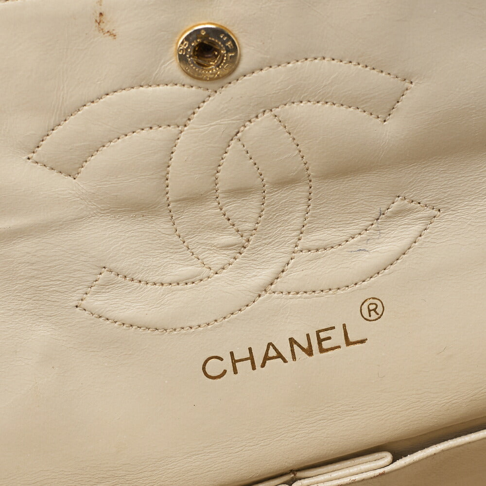CHANEL Shoulder Bag Matelasse Double Flap Lambskin Beige Gold-Tone Hardware Pre-Owned - Vintage La Charme