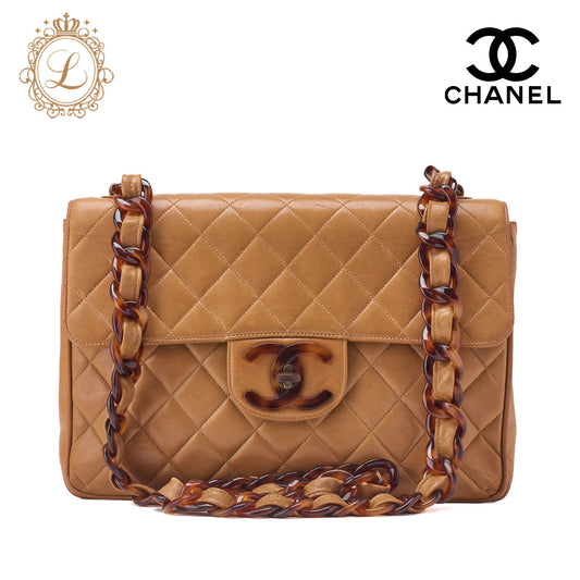 CHANEL Shoulder Bag, Deca Matelasse 30 Turn Lock, Lambskin, Brown, Gold-Tone Hardware, Pre-Owned - Vintage La Charme