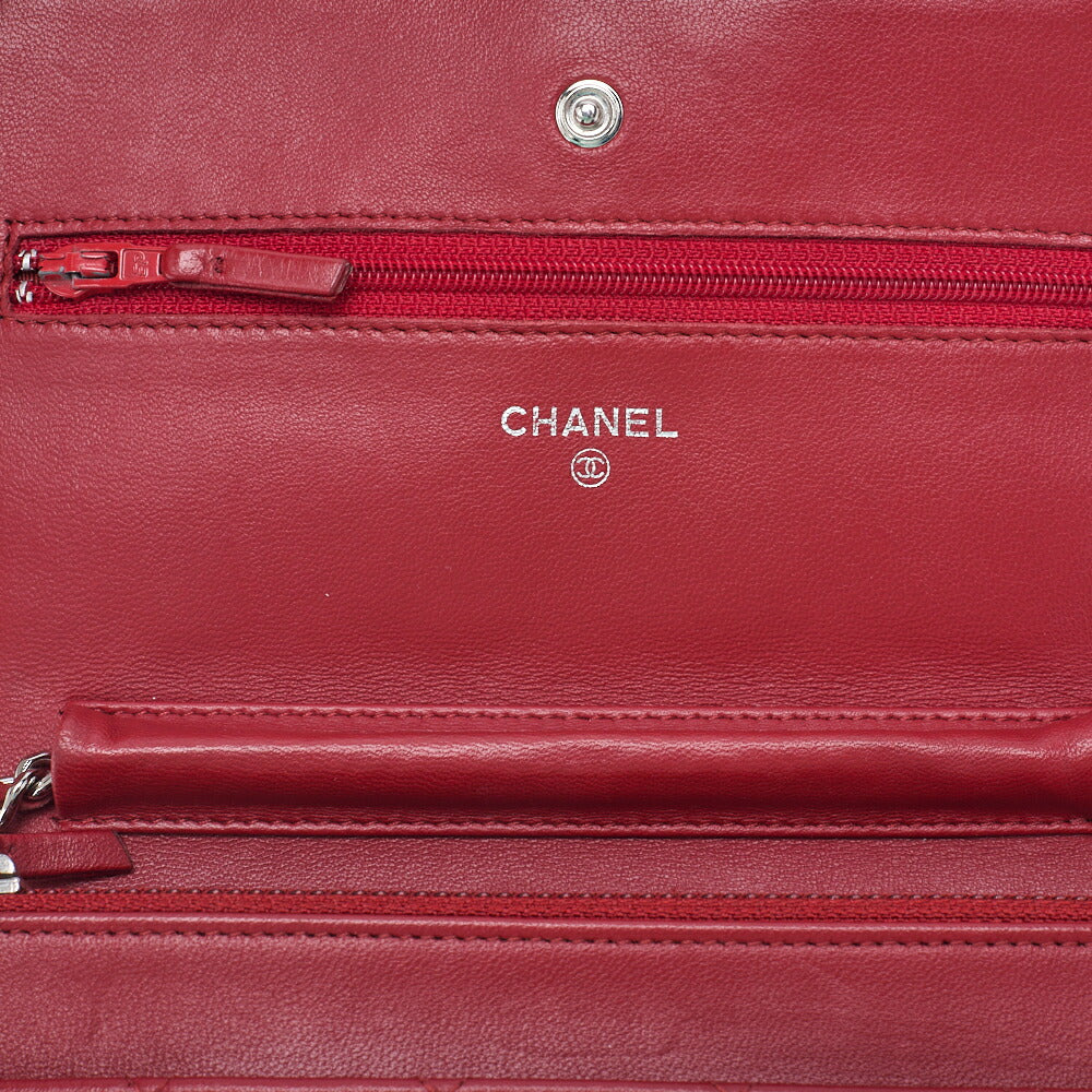 CHANEL Chain Wallet Matelasse Lambskin Red Silver-Tone Hardware Pre-Owned - Vintage La Charme