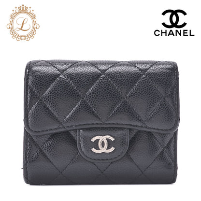 CHANEL Compact Wallet, Matelasse, Caviar Skin, Black, Gold-Tone Hardware, Pre-Owned - Vintage La Charme
