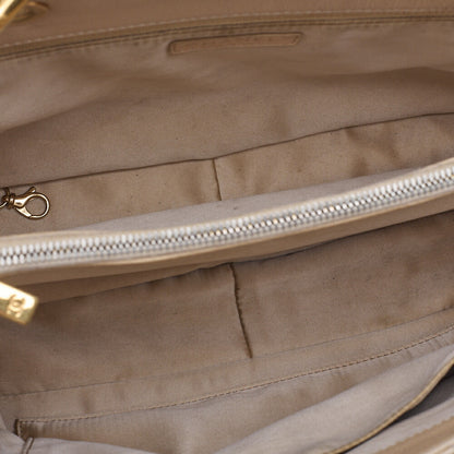 CHANEL Shoulder Tote Bag Matelasse Caviar Skin Beige Silver-Tone Hardware Pre-Owned - Vintage La Charme