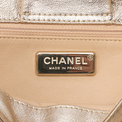 Chanel Shoulder Bag Full Flap Coco Mark Soft Caviar Gold Gold-Tone Hardware Pre-Owned - Vintage La Charme