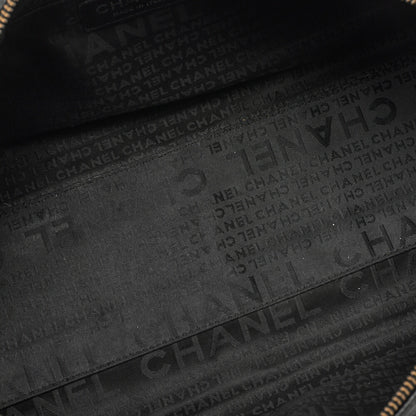 CHANEL Shoulder Bag, Chocolate Bar Logo, Caviar Skin, Black, Silver-Tone Hardware, Pre-Owned - Vintage La Charme