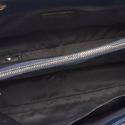 CHANEL Shoulder Bag Tote Bag Matelasse Caviar Skin Navy Silver-Tone Hardware Pre-Owned - Vintage La Charme