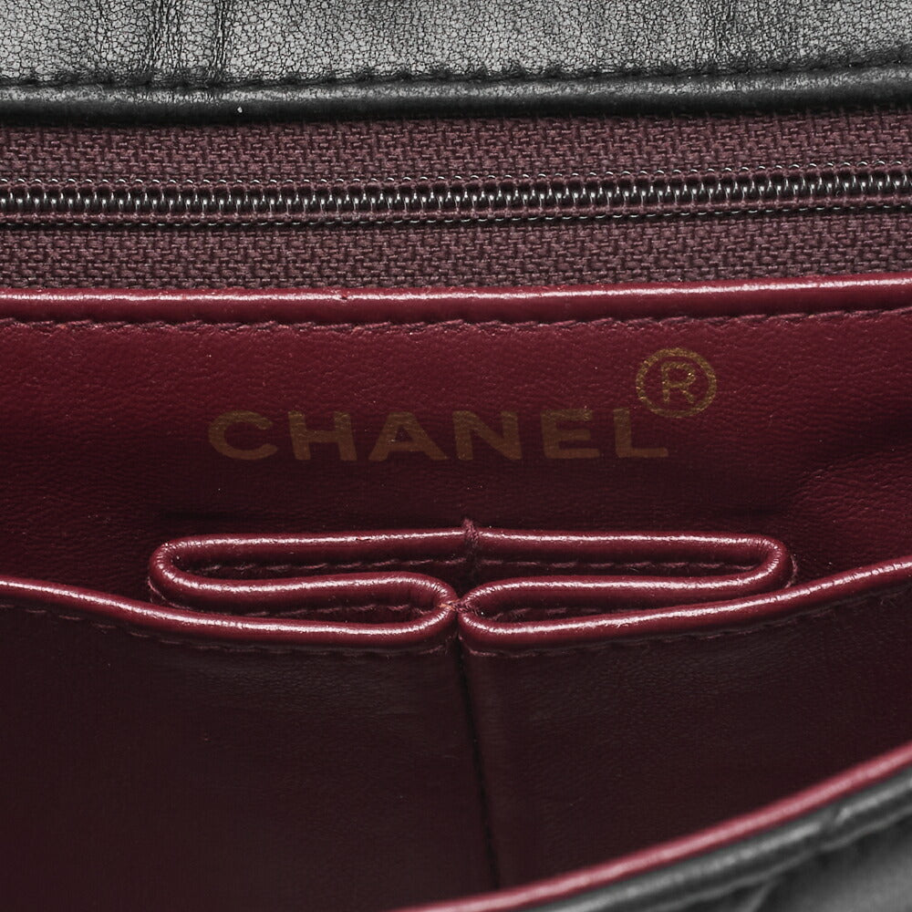 CHANEL Shoulder Bag Mini Matelasse Lambskin Black Gold-Tone Hardware Pre-Owned - Vintage La Charme