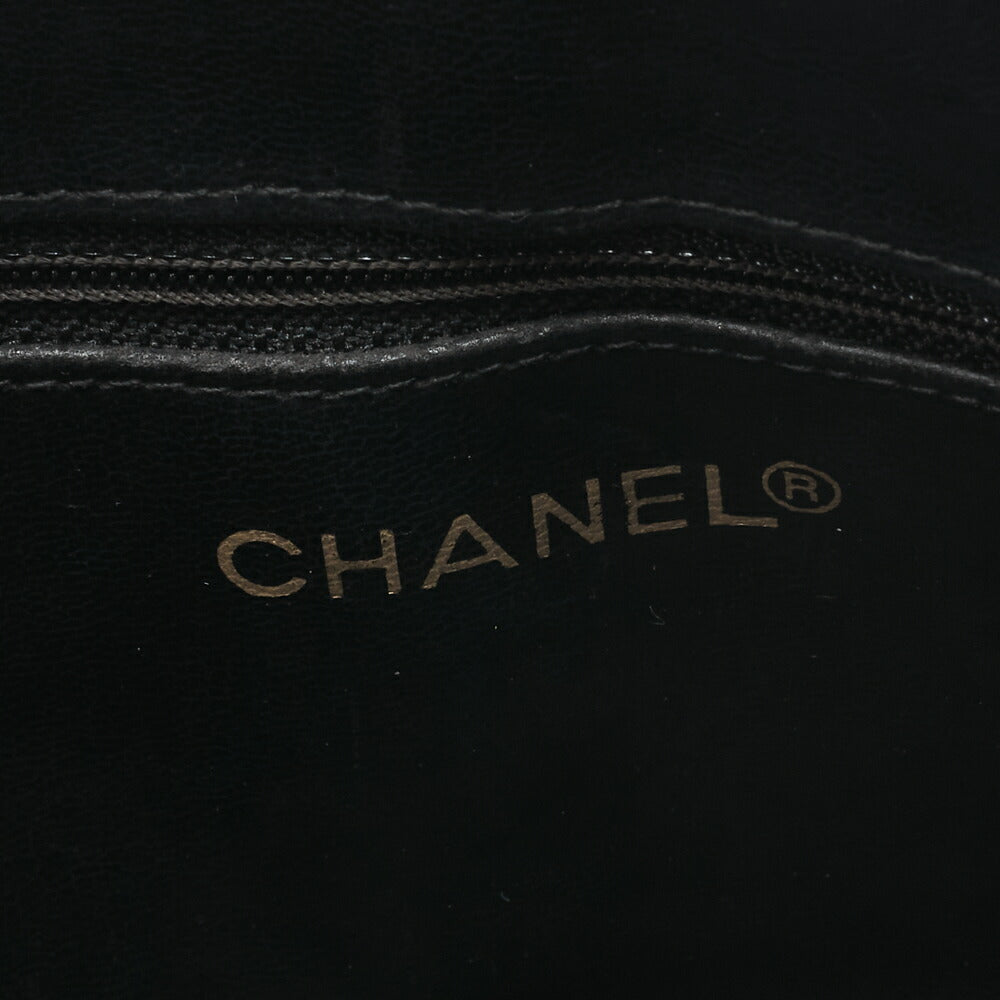 CHANEL Shoulder Bag Matelasse Plate Charm Lambskin Black Gold-Tone Hardware Pre-Owned - Vintage La Charme