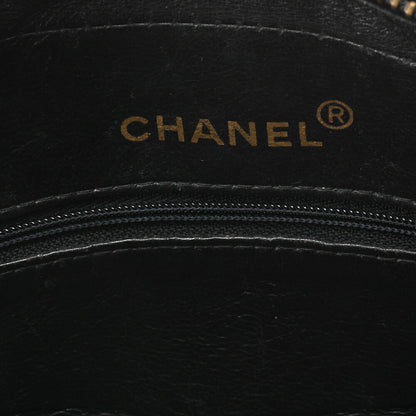 CHANEL Shoulder Bag Matelasse Outside Flap Fringe Chain Shoulder Lambskin Black Gold-Tone Hardware Pre-Owned - Vintage La Charme