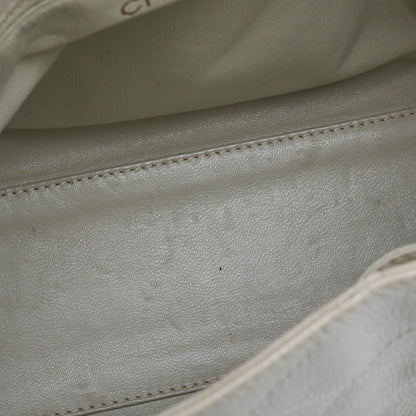 Chanel Shoulder Bag Matelasse Caviar Skin Ivory Gold-Tone Hardware Pre-Owned - Vintage La Charme