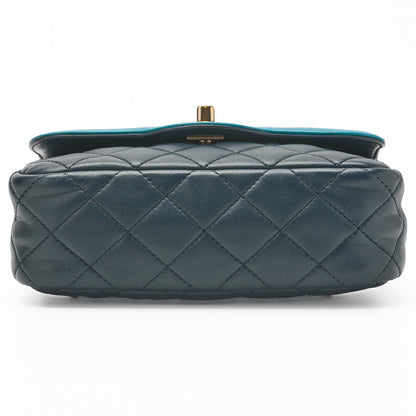CHANEL Mini Shoulder Bag Matelasse Turn Lock Lambskin Bicolor Gold-Tone Hardware Pre-Owned - Vintage La Charme