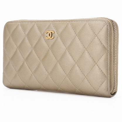CHANEL Long Wallet, Matelasse, Caviar Skin, Gold, Gold-Tone Hardware, Pre-Owned - Vintage La Charme