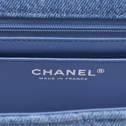 CHANEL Shoulder Bag Matelasse Denim Blue Single Flap Turn Lock Silver-Tone Hardware Pre-Owned - Vintage La Charme