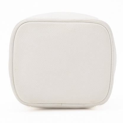 CHANEL Shoulder Bag, Coco Mark Vanity, Caviar Skin, White, Gold-Tone Hardware, Pre-Owned - Vintage La Charme