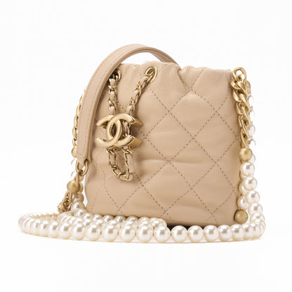 CHANEL Shoulder Bag, Matelasse Pearl Drawstring Type, Lambskin, Beige, Gold-Tone Hardware, Pre-Owned - Vintage La Charme