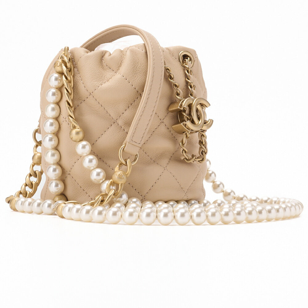 CHANEL Shoulder Bag, Matelasse Pearl Drawstring Type, Lambskin, Beige, Gold-Tone Hardware, Pre-Owned - Vintage La Charme