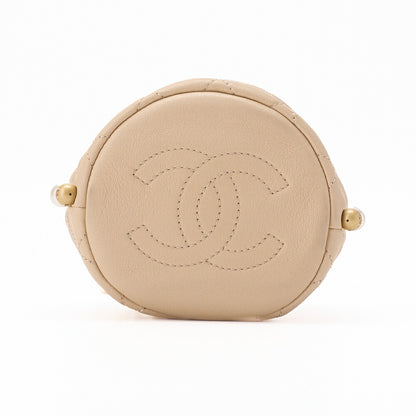 CHANEL Shoulder Bag, Matelasse Pearl Drawstring Type, Lambskin, Beige, Gold-Tone Hardware, Pre-Owned - Vintage La Charme