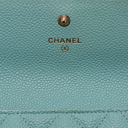 CHANEL Boy Chanel Matelasse Bi-Fold Long Wallet Caviar Skin Mint Green Gold-Tone Hardware Pre-Owned - Vintage La Charme
