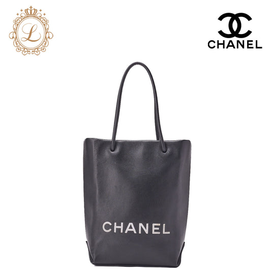 CHANEL Mini Tote Bag Essential Logo Mark Lambskin Black Silver-Tone Hardware Pre-Owned - Vintage La Charme