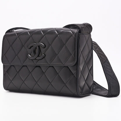 CHANEL Shoulder Bag Matelasse Lambskin Black Gold-Tone Hardware Pre-Owned - Vintage La Charme