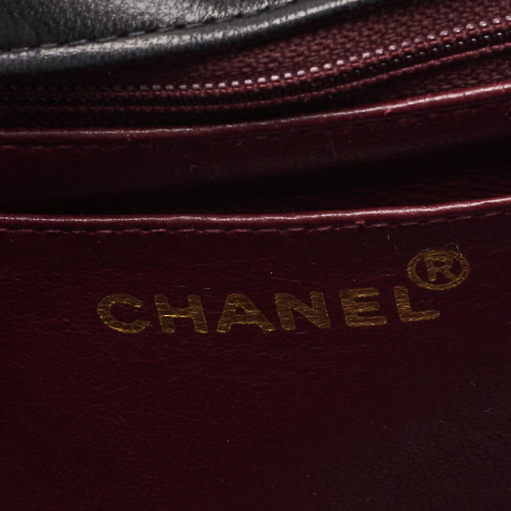 CHANEL Shoulder Bag Matelasse Lambskin Black Gold-Tone Hardware Pre-Owned - Vintage La Charme