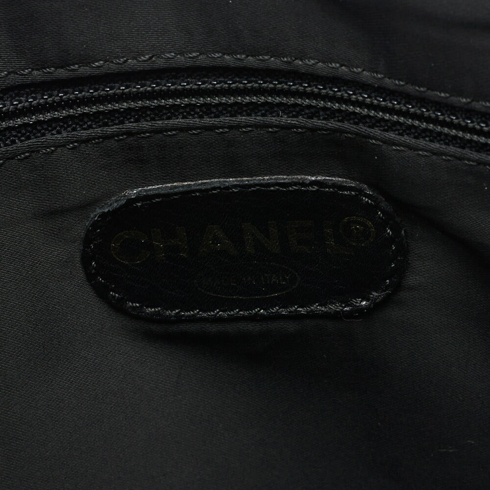 Chanel Tote Bag Logo Mark Plate Charm Caviar Leather Black Gold-Tone Hardware Pre-Owned - Vintage La Charme