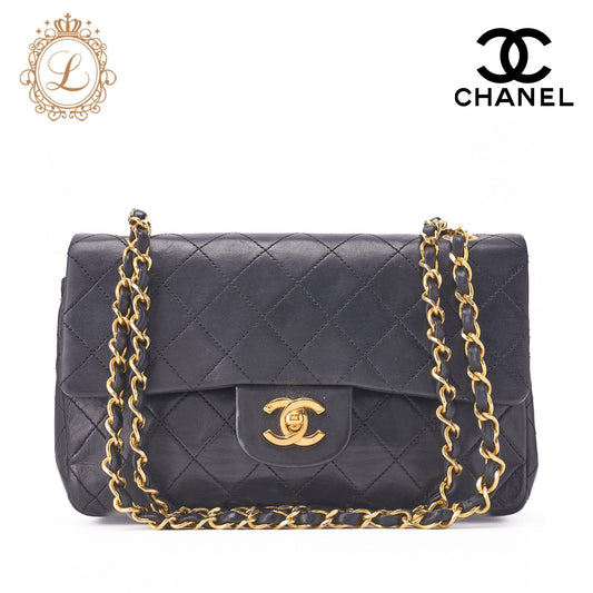 CHANEL Chain Shoulder Bag Matelasse Double Flap 23 Lambskin Black Gold-Tone Hardware Pre-Owned - Vintage La Charme