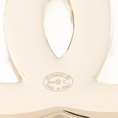 CHANEL Brooch Coco Mark Bicolor Gold Plating Black White Gold-Tone Hardware Pre-Owned - Vintage La Charme