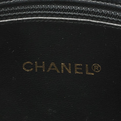 CHANEL Shoulder Bag Tote Bag Matelasse Lambskin Black Gold-Tone Hardware Pre-Owned - Vintage La Charme