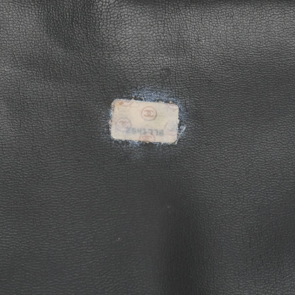CHANEL Shoulder Bag Tote Bag Matelasse Lambskin Black Gold-Tone Hardware Pre-Owned - Vintage La Charme