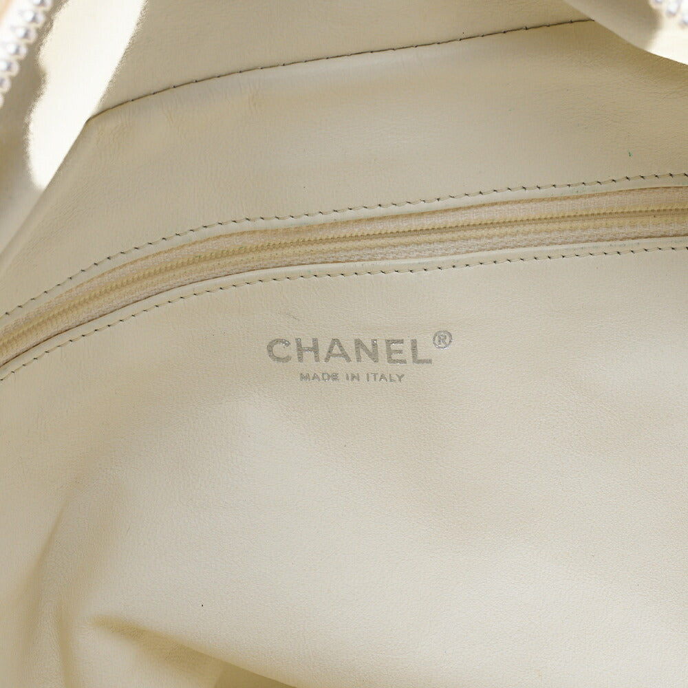 CHANEL Tote Bag Coco Mark, Leather, White, Silver-Tone Hardware, Pre-Owned - Vintage La Charme