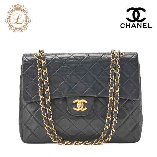 CHANEL Shoulder Bag, Matelasse Double Flap, Lambskin, Black, Gold-Tone Hardware, Pre-Owned - Vintage La Charme