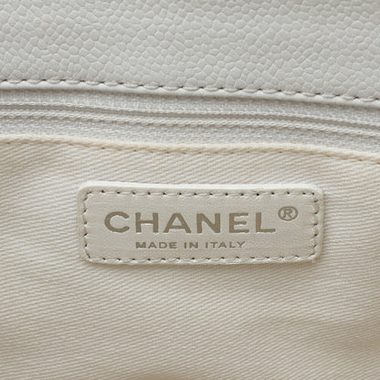 CHANEL Shoulder Bag Matelasse Caviar Skin White Silver-Tone Hardware Pre-Owned - Vintage La Charme