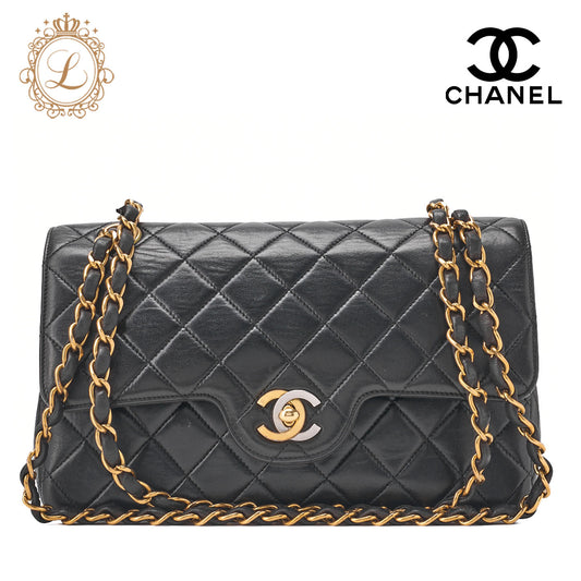 Chanel Shoulder Bag Matelasse Lambskin Black Gold-Tone Hardware Pre-Owned - Vintage La Charme
