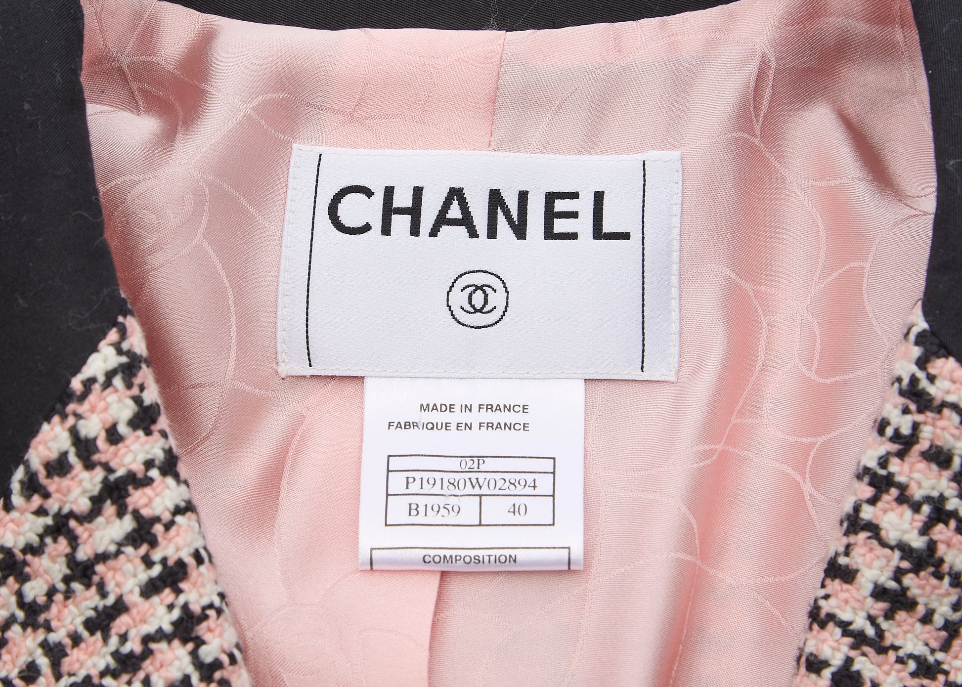 CHANEL Tweed Jacket, Coco Button Corsage, Cotton, Pink, Gold-Tone Hardware, Pre-Owned - Vintage La Charme