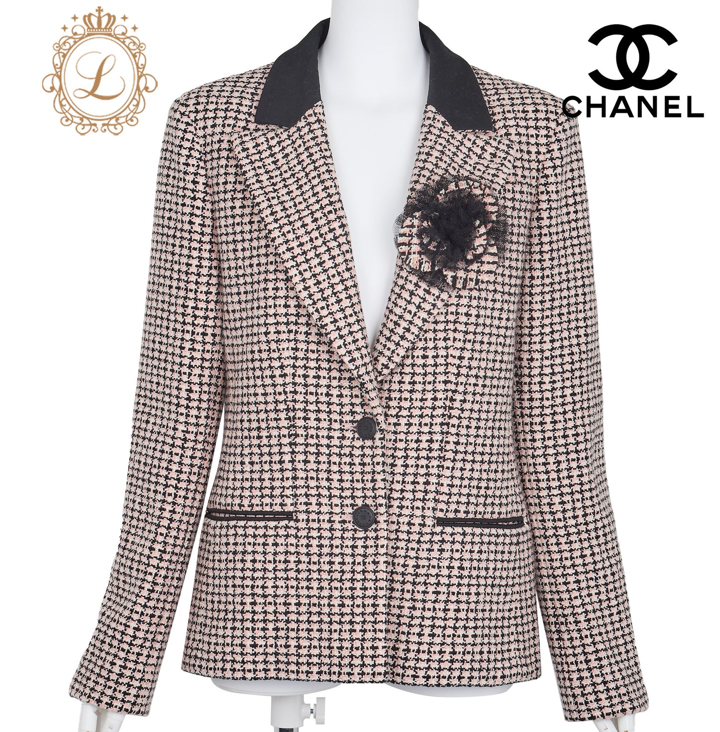 CHANEL Tweed Jacket, Coco Button Corsage, Cotton, Pink, Gold-Tone Hardware, Pre-Owned - Vintage La Charme