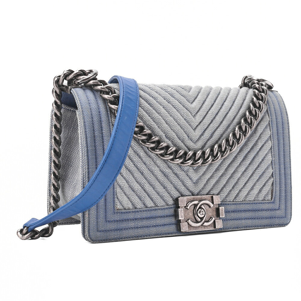 CHANEL Shoulder Bag, Boy Chanel V Stitch, Denim, Silver-Tone Hardware, Pre-Owned - Vintage La Charme
