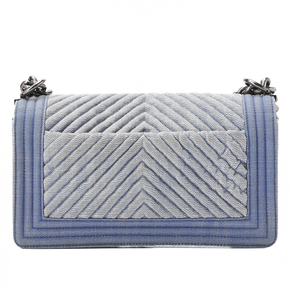 CHANEL Shoulder Bag, Boy Chanel V Stitch, Denim, Silver-Tone Hardware, Pre-Owned - Vintage La Charme