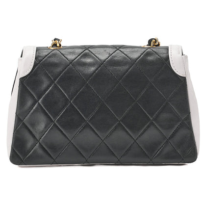CHANEL Mini Shoulder Bag Matelasse Bicolor Lambskin Black Gold-Tone Hardware Pre-Owned - Vintage La Charme