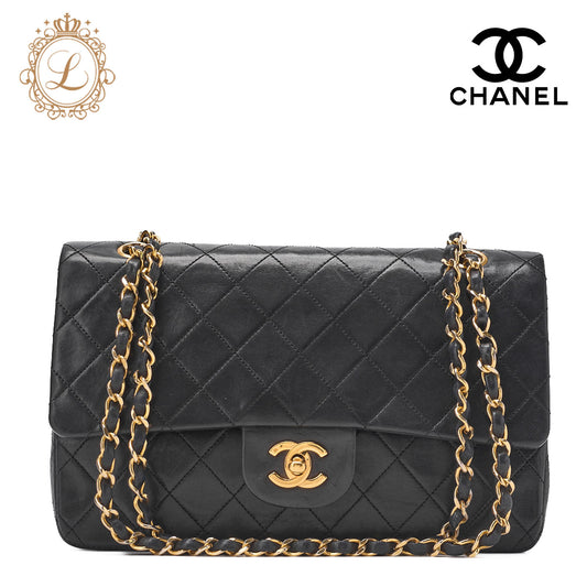 CHANEL Shoulder Bag Matelasse Double Flap Lambskin Black Gold-Tone Hardware Pre-Owned - Vintage La Charme
