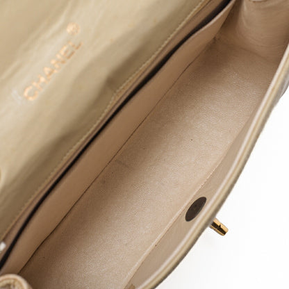 CHANEL Shoulder Bag Matelasse Border Stitch Chain Shoulder Lambskin Beige Gold-Tone Hardware Pre-Owned - Vintage La Charme