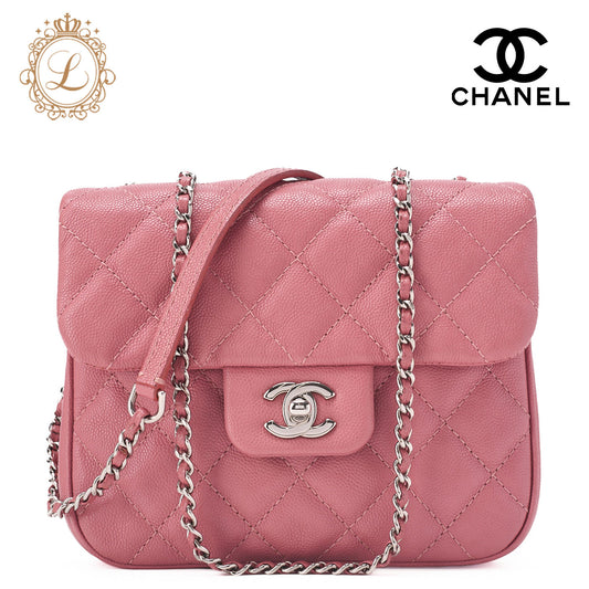 CHANEL Chain Shoulder Bag Mini Matelasse Caviar Leather Pink Silver-Tone Hardware Pre-Owned - Vintage La Charme