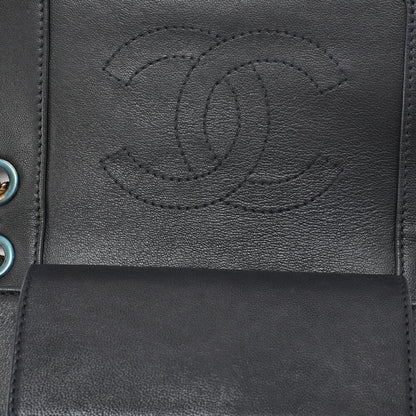 CHANEL Shoulder Bag Matelasse Calfskin Navy Gold-Tone Hardware Pre-Owned - Vintage La Charme