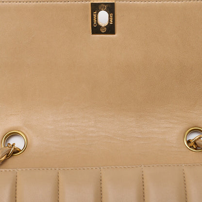 CHANEL Shoulder Bag Mademoiselle Lambskin Beige and Black Gold-Tone Hardware Pre-Owned - Vintage La Charme