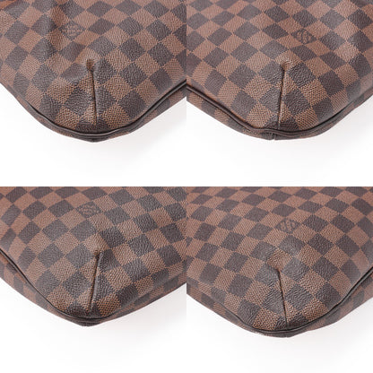 LOUIS VUITTON Louis Vuitton Monogram Monogram Saint-Cloud Shoulder Bag Brown Gold-Tone Hardware, Pre-Owned