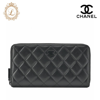 CHANEL Long Wallet Matelasse Lambskin Black Gold-Tone Hardware Pre-Owned - Vintage La Charme