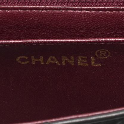 CHANEL Handbag Matelasse Coco Handle Lambskin Black Gold-Tone Hardware Pre-Owned - Vintage La Charme