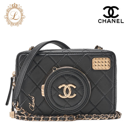 CHANEL Chain Shoulder Bag Matelasse Camera Bag Lambskin Black Gold-Tone Hardware Pre-Owned - Vintage La Charme