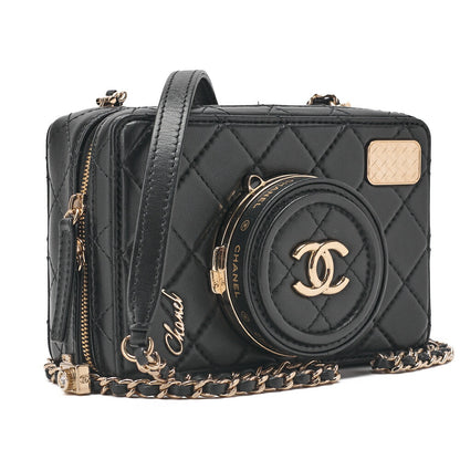 CHANEL Chain Shoulder Bag Matelasse Camera Bag Lambskin Black Gold-Tone Hardware Pre-Owned - Vintage La Charme