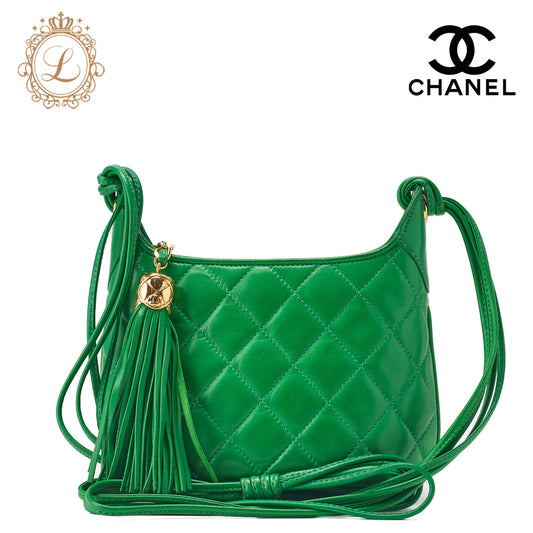 CHANEL Shoulder Bag, Matelasse Fringe, Lambskin, Green, Gold-Tone Hardware, Pre-Owned - Vintage La Charme